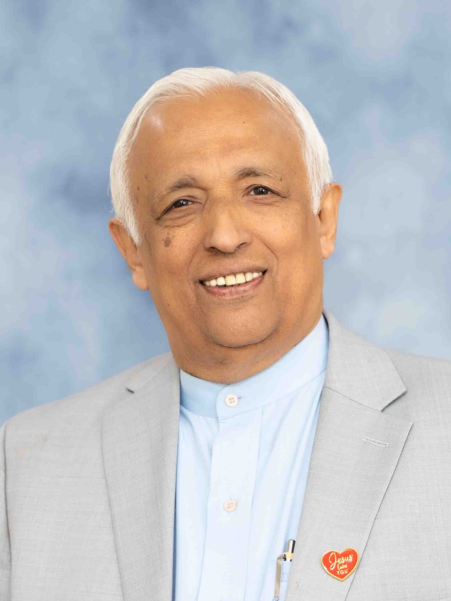 Pr. Thampy Mathew
